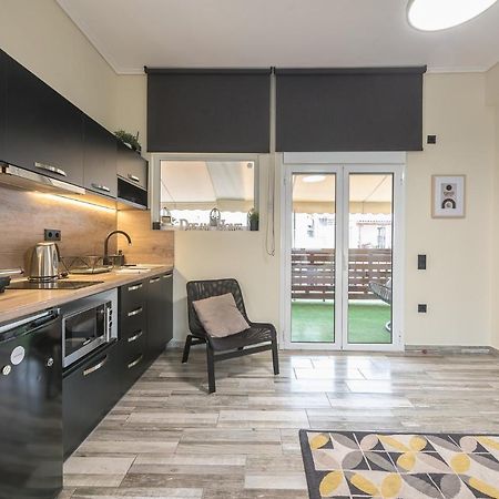 Petralona Stylish Penthouse Apartment เอเธนส์ ภายนอก รูปภาพ