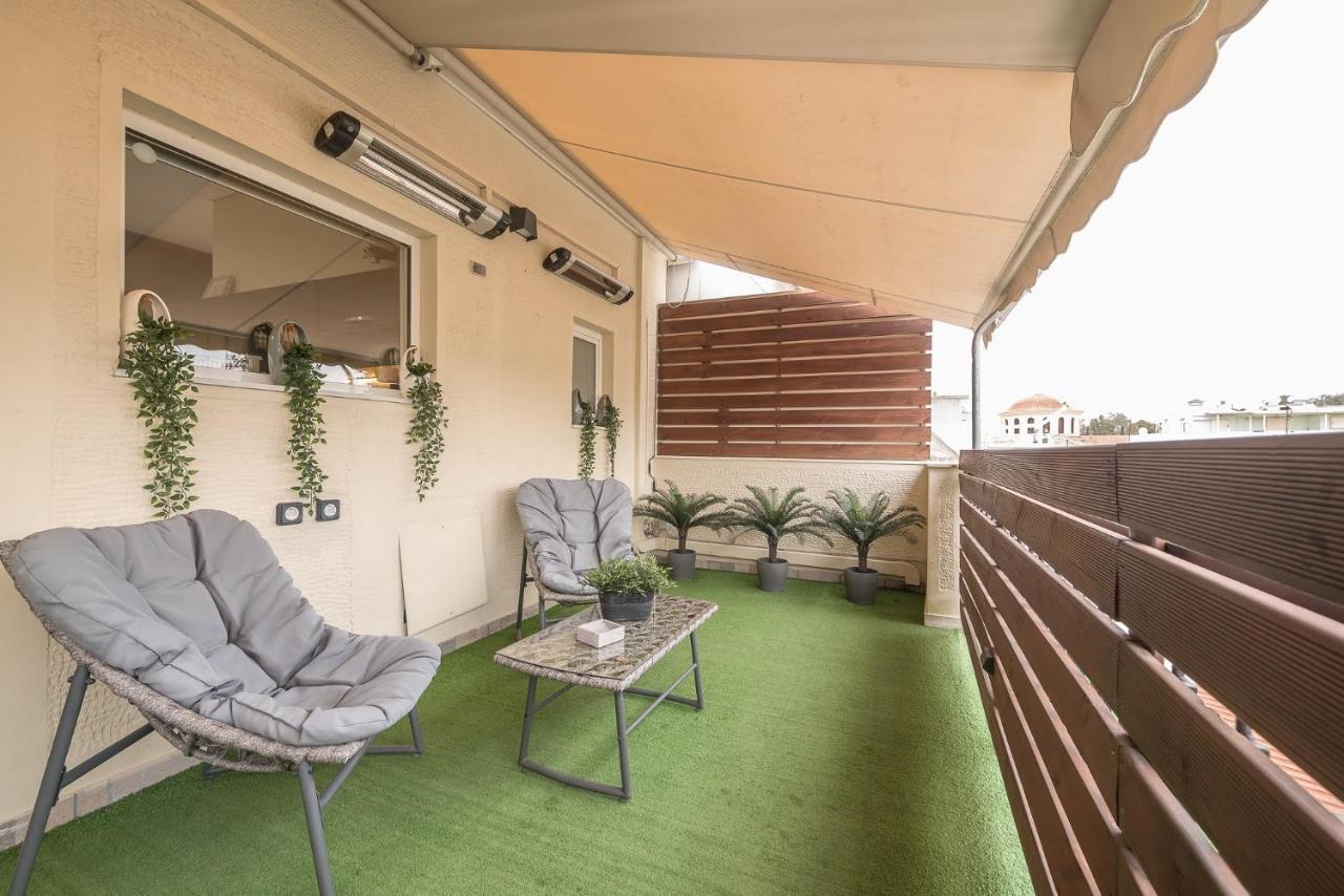 Petralona Stylish Penthouse Apartment เอเธนส์ ภายนอก รูปภาพ