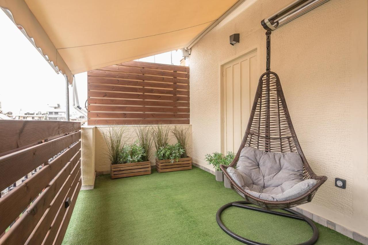 Petralona Stylish Penthouse Apartment เอเธนส์ ภายนอก รูปภาพ
