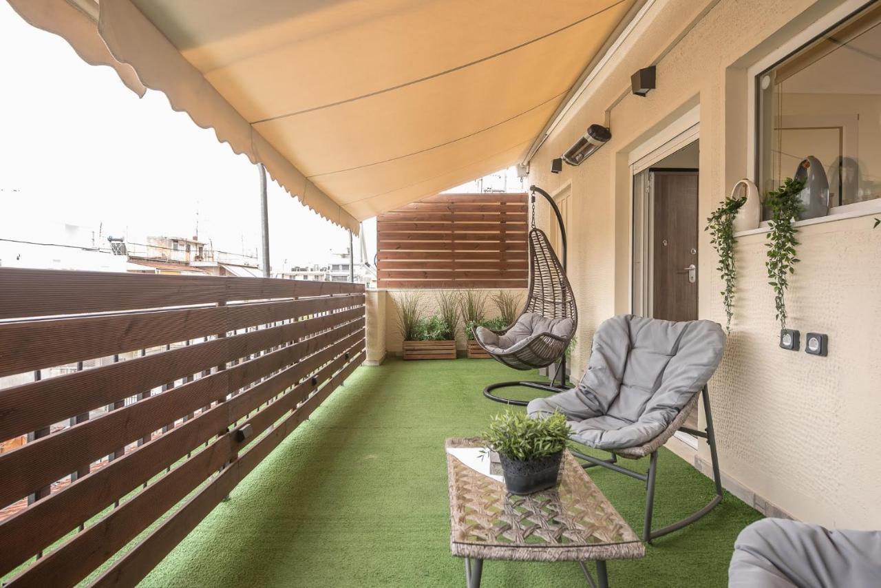 Petralona Stylish Penthouse Apartment เอเธนส์ ภายนอก รูปภาพ